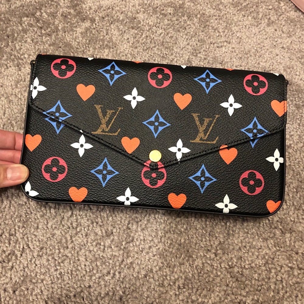 ⭐️SOLD⭐️ Louis Vuitton Game On Felicie